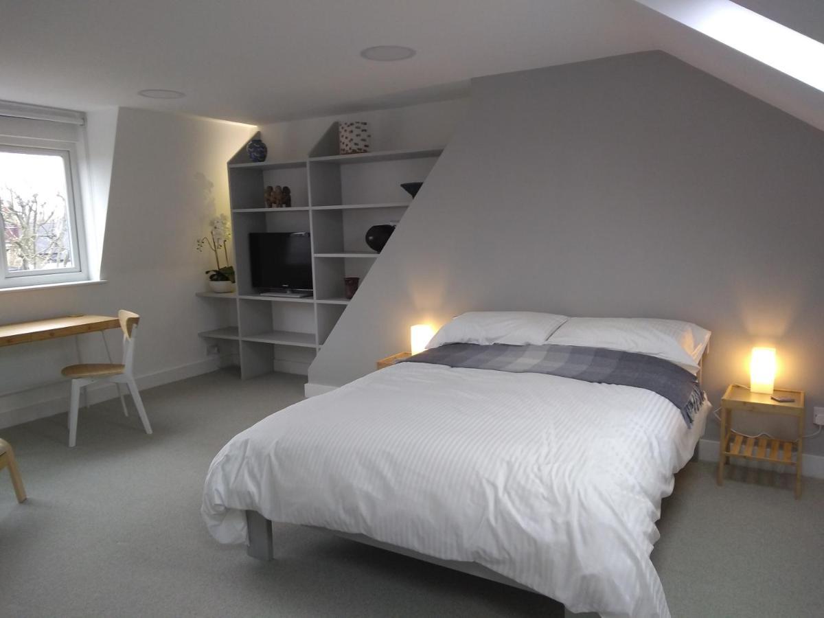 Sandra & Andrew'S B&B London Exterior photo