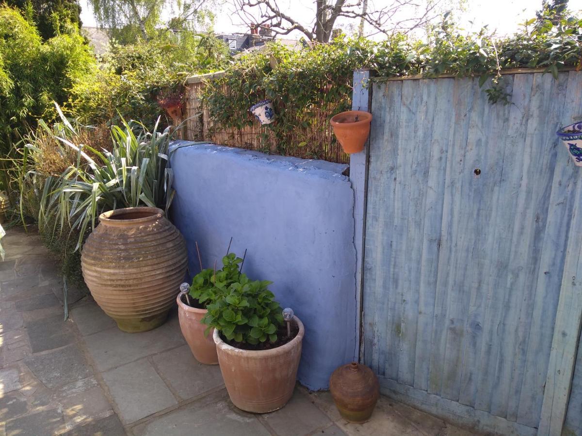 Sandra & Andrew'S B&B London Exterior photo